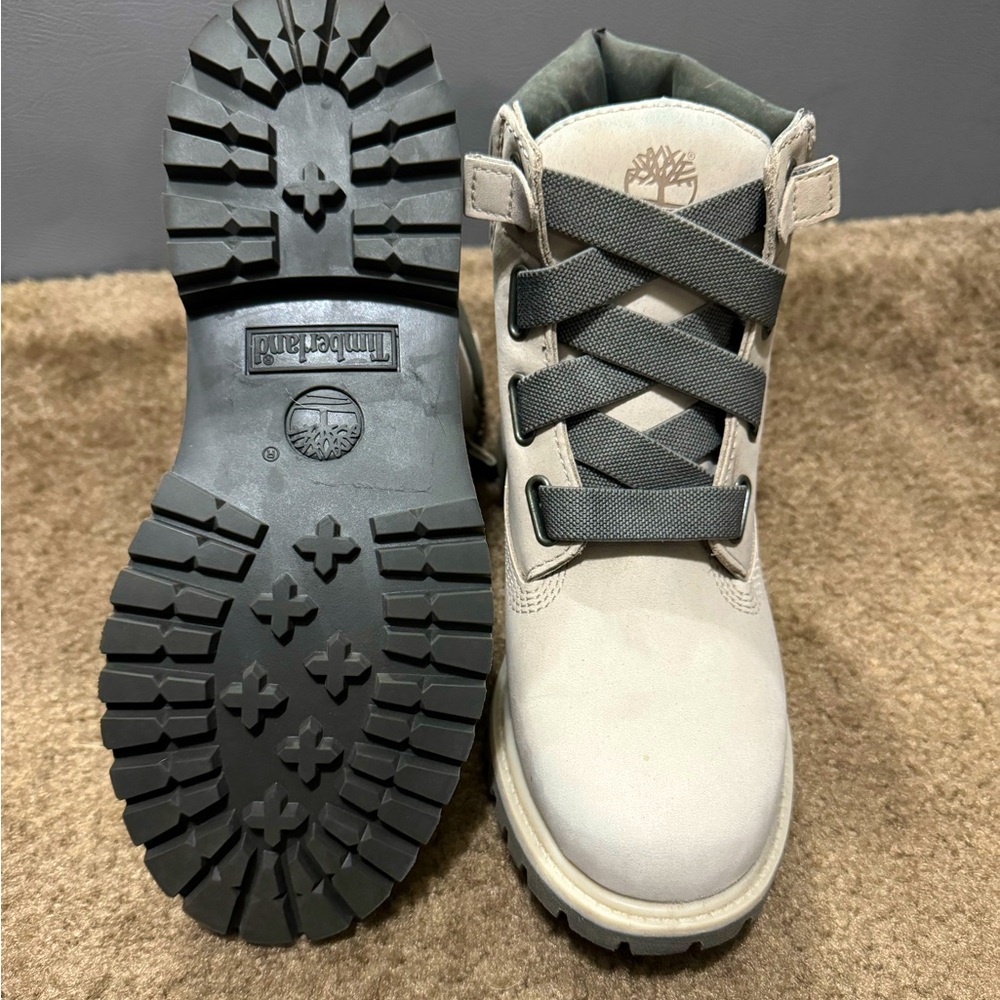 Woman’s Timberland Boots